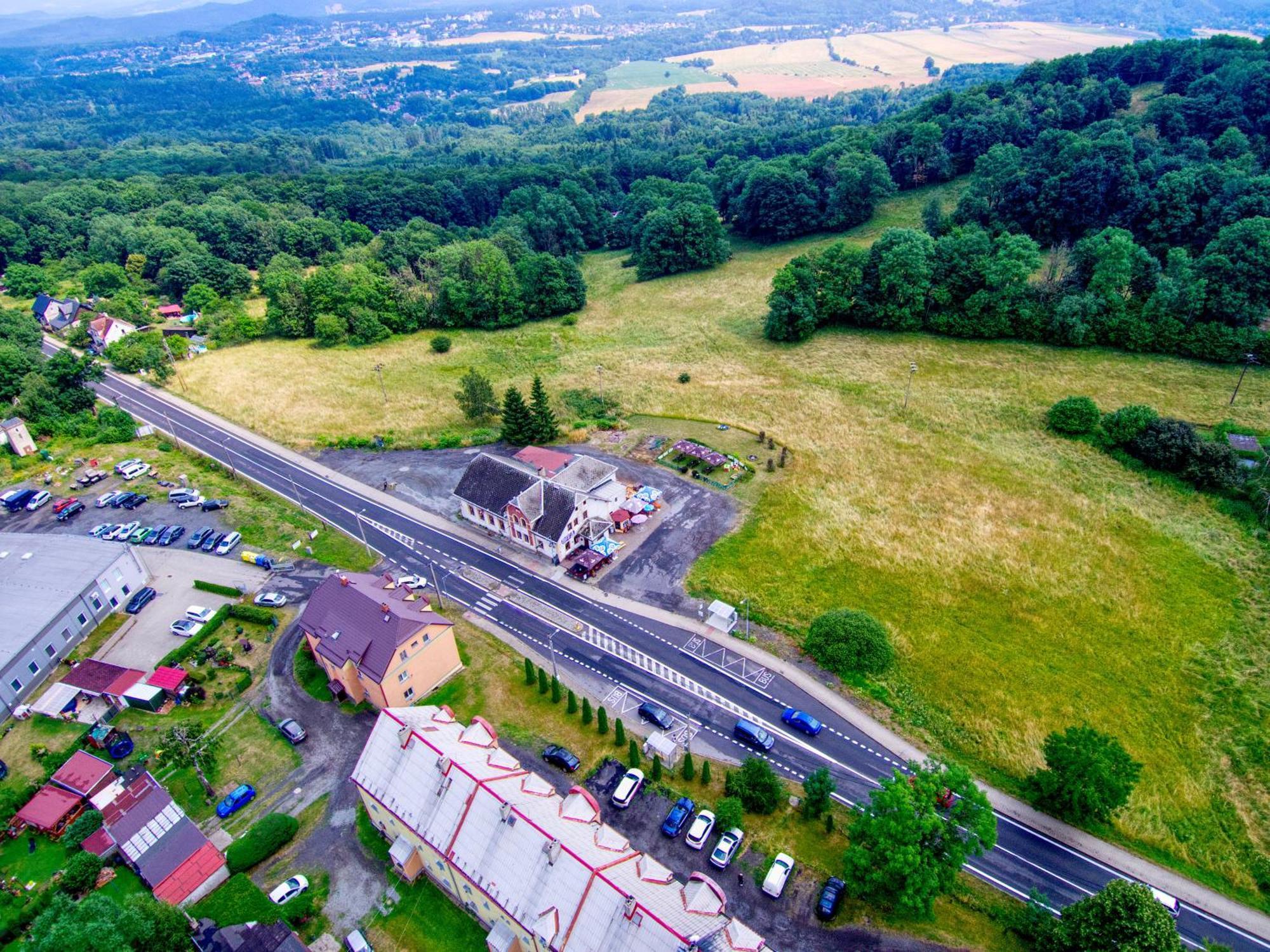 Motorest U Kone Kamenicky Senov Экстерьер фото